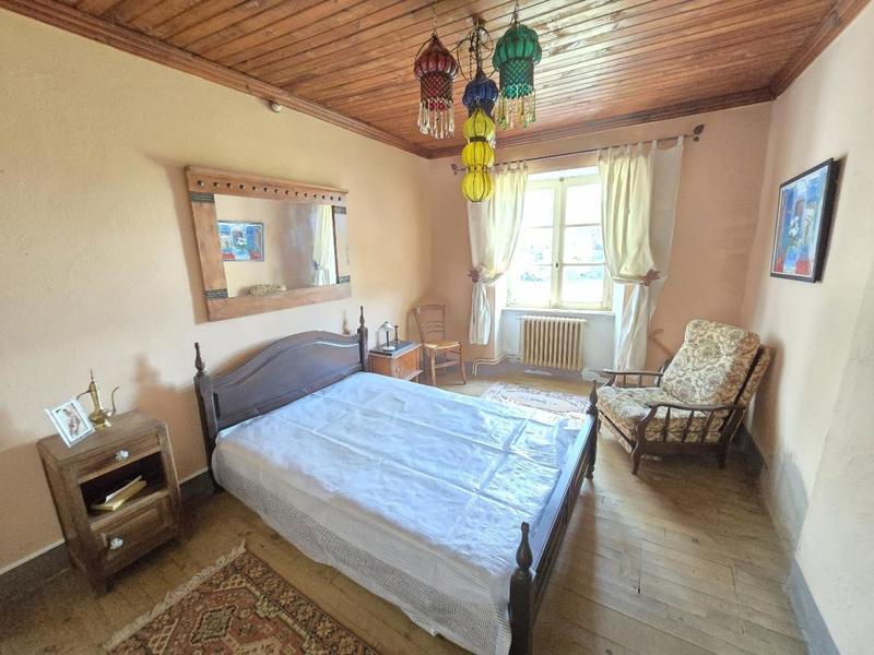 Corps de ferme - 237 m² - 9 pièces