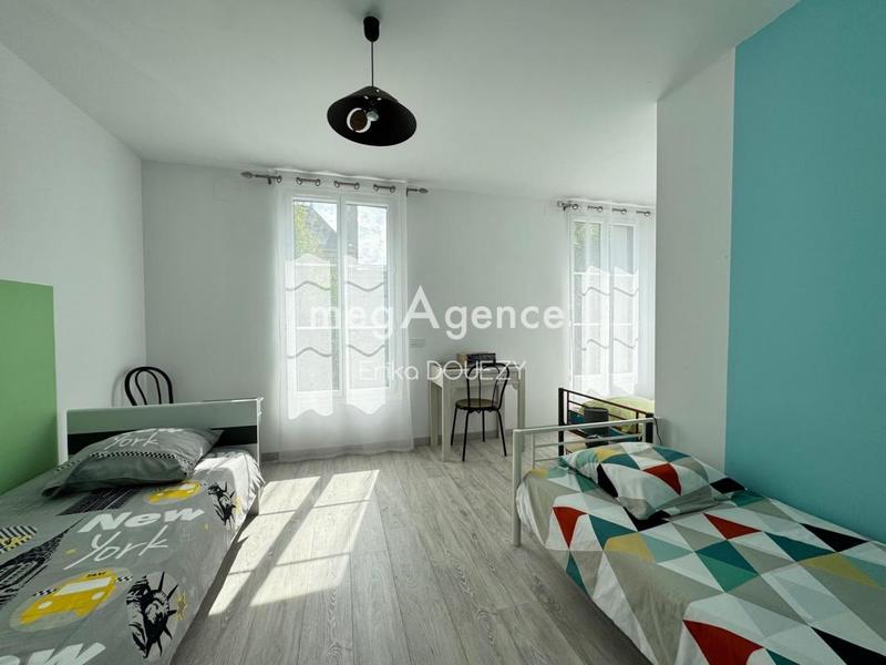 Maison - 160 m² - 6 pièces