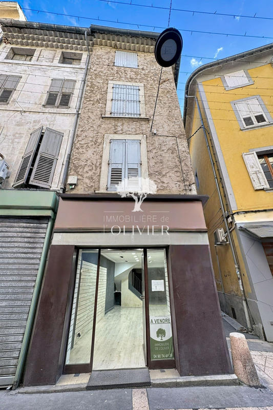 Maison de ville - 215 m² - 10 pièces