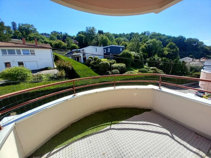 Appartement - 93 m² - 4 pièces