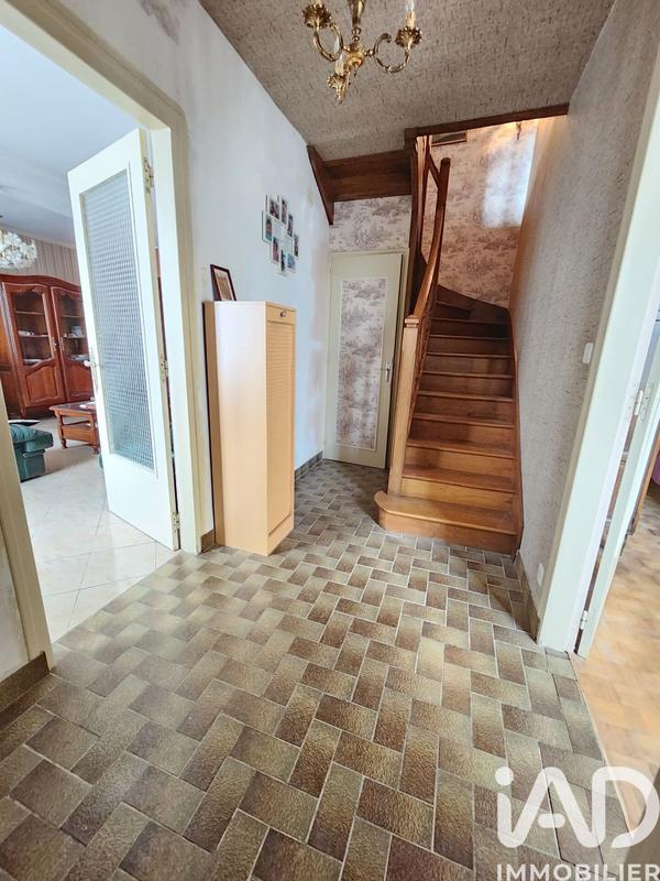 Maison - 143 m² - 5 pièces