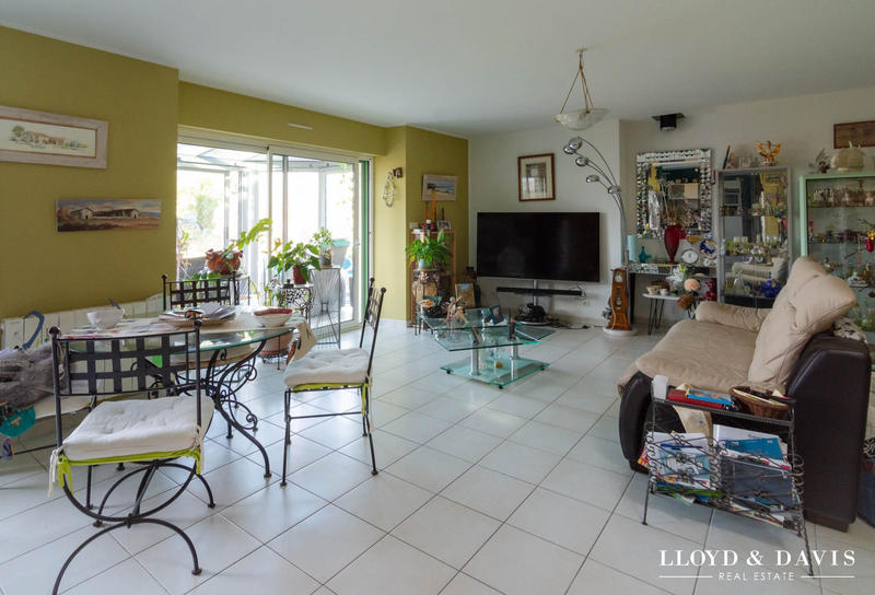 Maison - 107 m² - 5 pièces