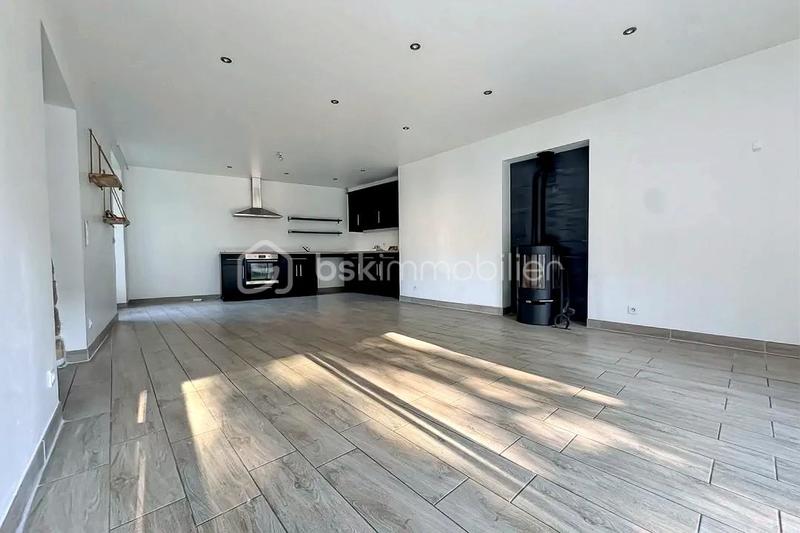 Maison en pierre - 106 m² - 5 pièces