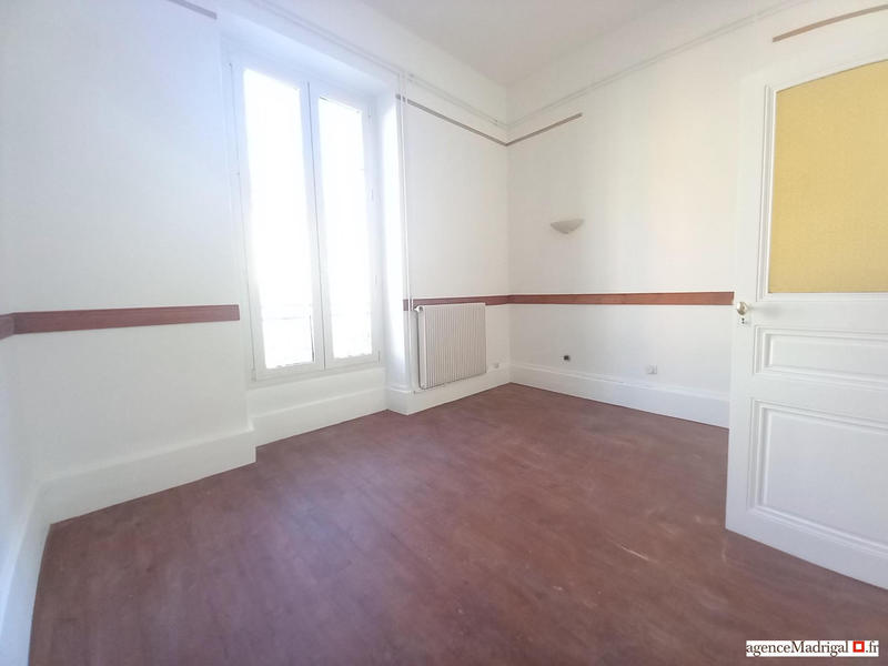 Appartement - 101 m² - 3 pièces