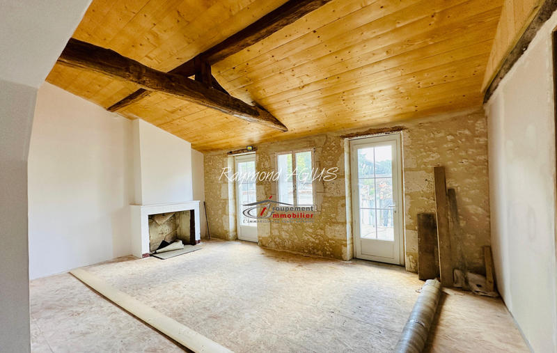 Maison de village - 132 m² - 8 pièces