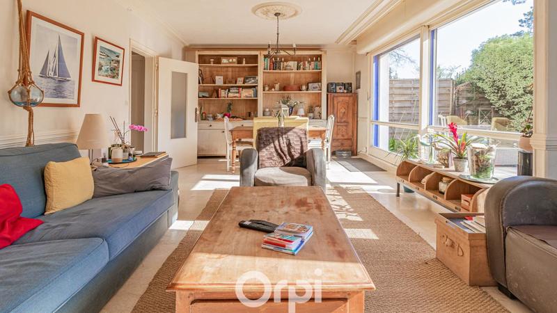 Maison - 104 m² - 5 pièces