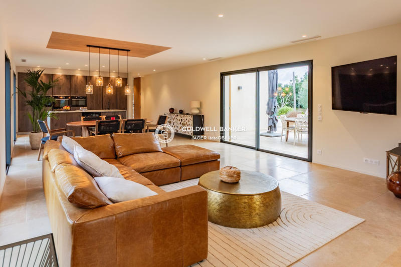 Maison - 165 m² - 5 pièces