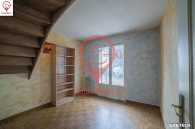 Maison - 126 m² - 6 pièces