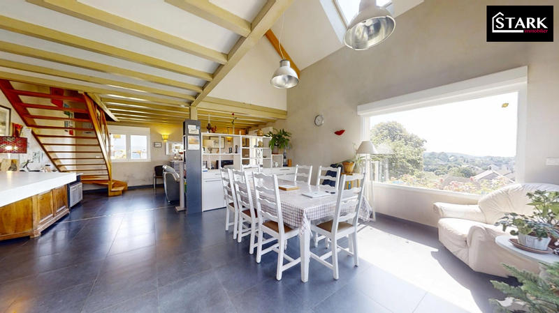 Maison contemporaine - 146 m² - 4 pièces