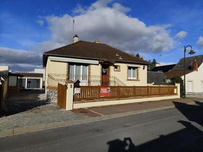 Maison - 88 m² - 4 pièces