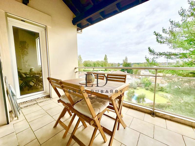 Appartement - 87 m² - 4 pièces