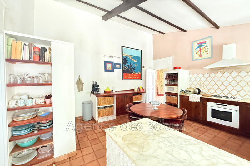 Propriété - 210 m² - 7 pièces