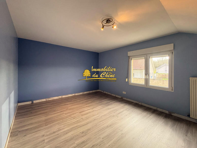 Maison - 190 m² - 9 pièces