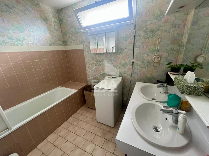 Maison - 131 m² - 6 pièces