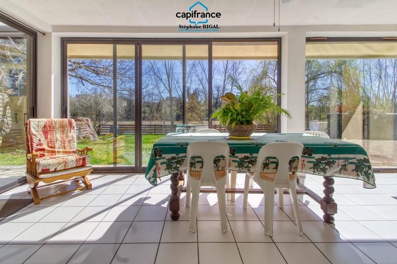 Maison de ville - 190 m² - 9 pièces