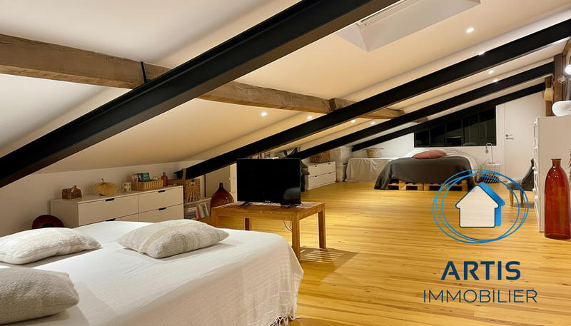 Duplex - 94 m² - 4 pièces