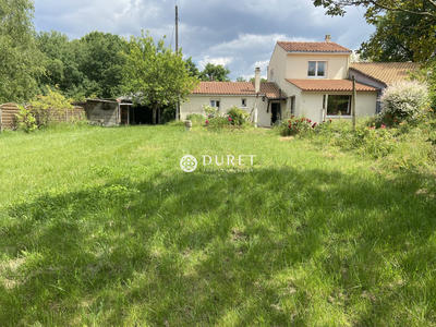 Maison - 114 m² - 4 pièces