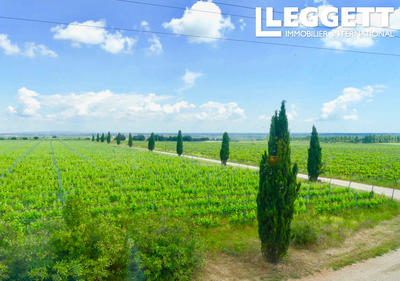 Immeuble - 979 m² - 35 pièces