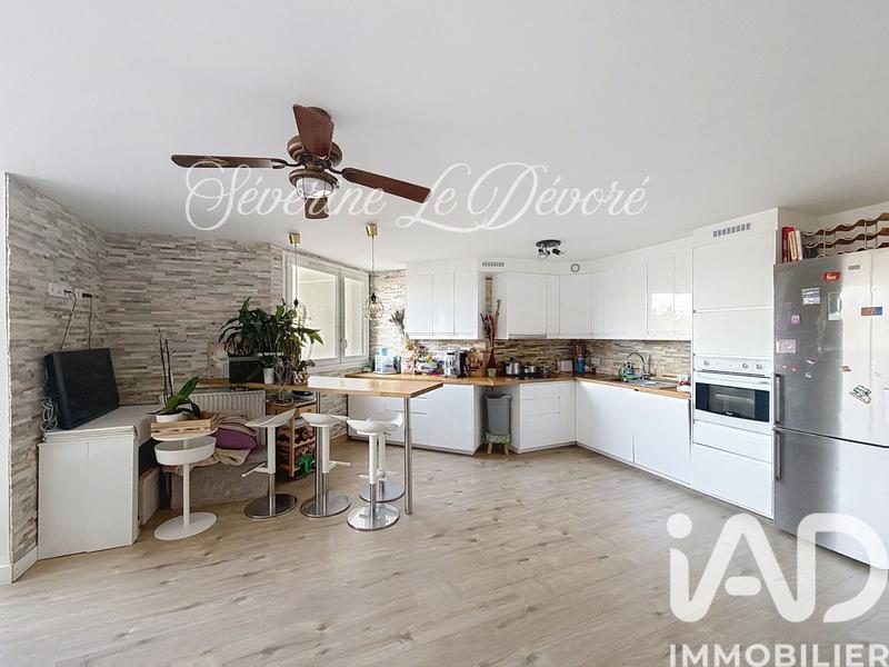 Appartement - 75 m² - 3 pièces