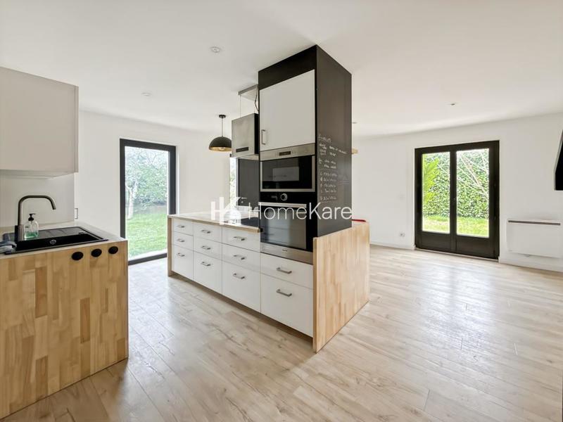 Maison - 160 m² - 5 pièces