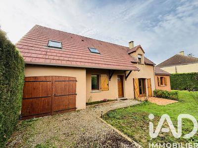 Maison - 150 m² - 9 pièces