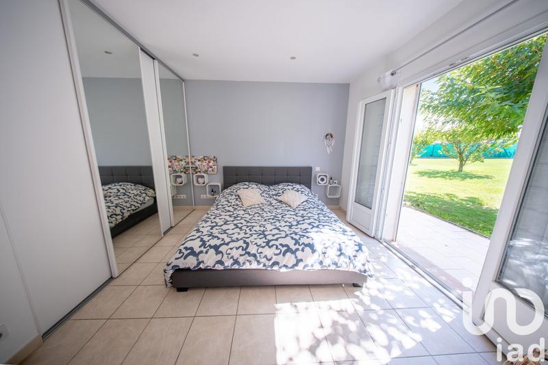 Maison - 261 m² - 6 pièces