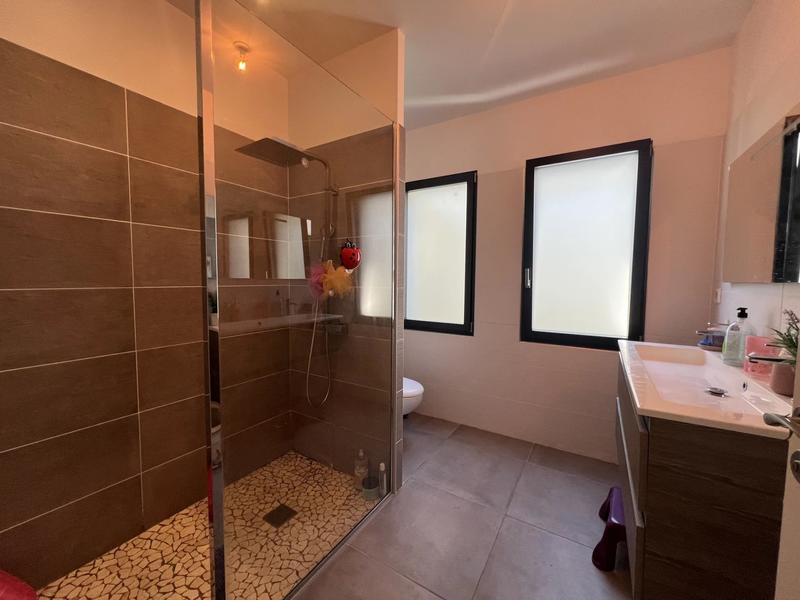 Villa - 160 m² - 5 pièces