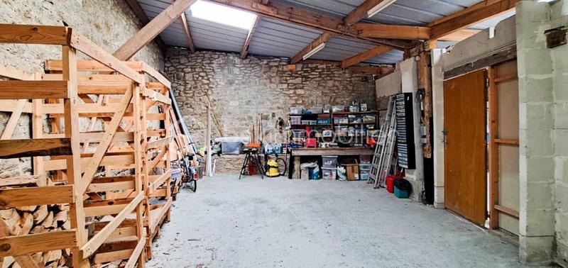 Maison en pierre - 80 m² - 4 pièces