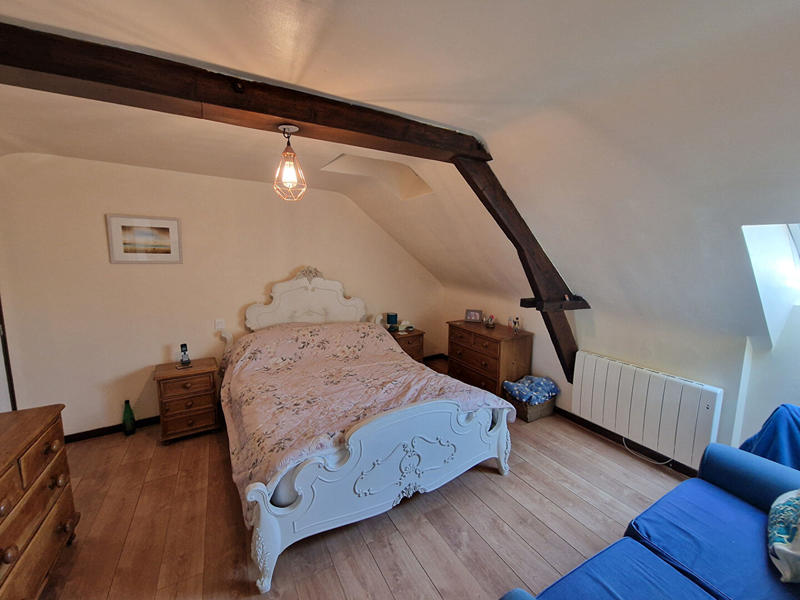 Maison - 185 m² - 6 pièces