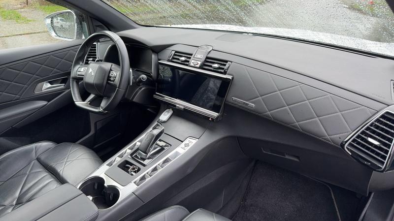 Ds Ds 7 Crossback E-tense 1.6 Thp 300 Hybrid Eat8 Rivoli