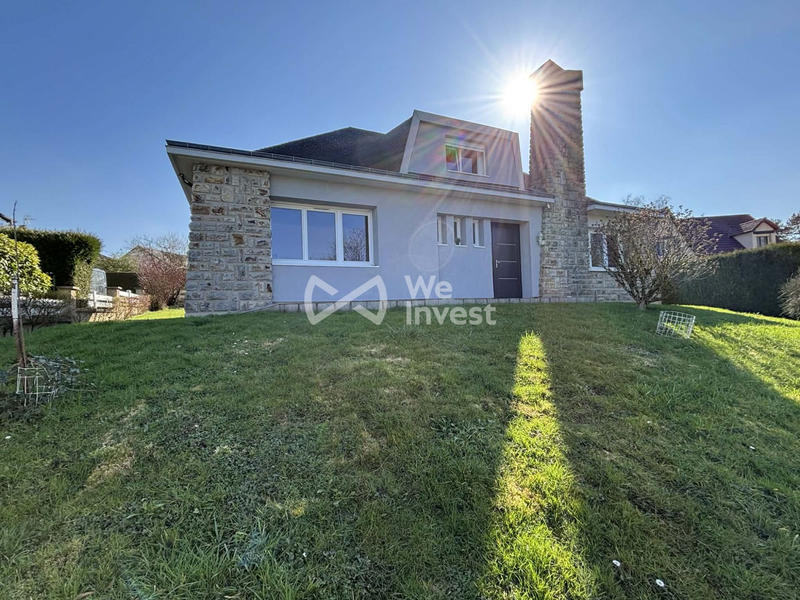 Maison - 138 m² - 5 pièces