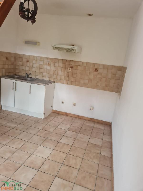 Maison - 310 m² - 15 pièces