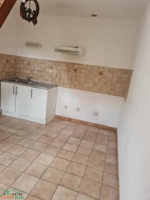 Maison - 310 m² - 15 pièces