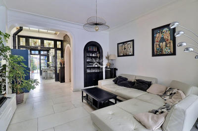 Maison - 178 m² - 7 pièces