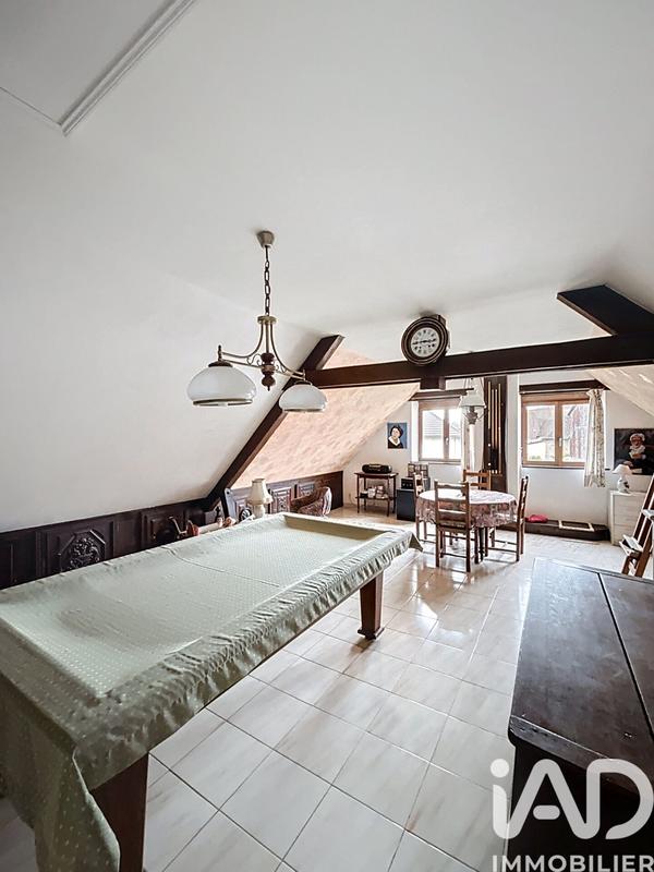 Maison - 182 m² - 7 pièces