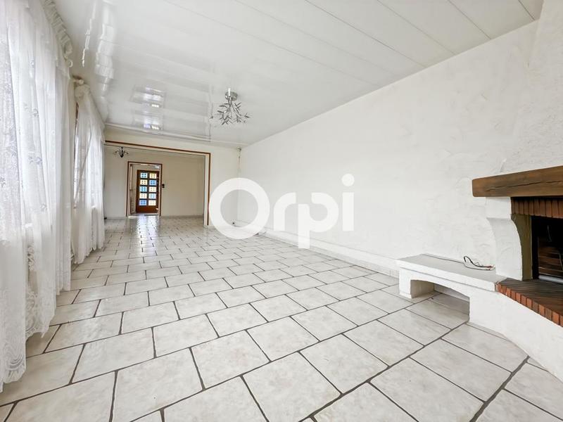 Maison - 98 m² - 4 pièces