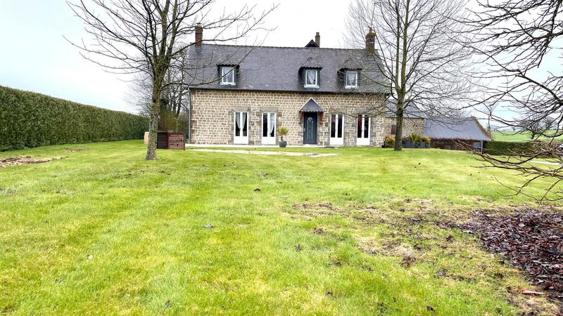 Maison - 181 m² - 6 pièces