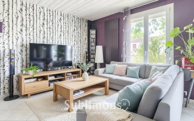 Maison - 100 m² - 6 pièces