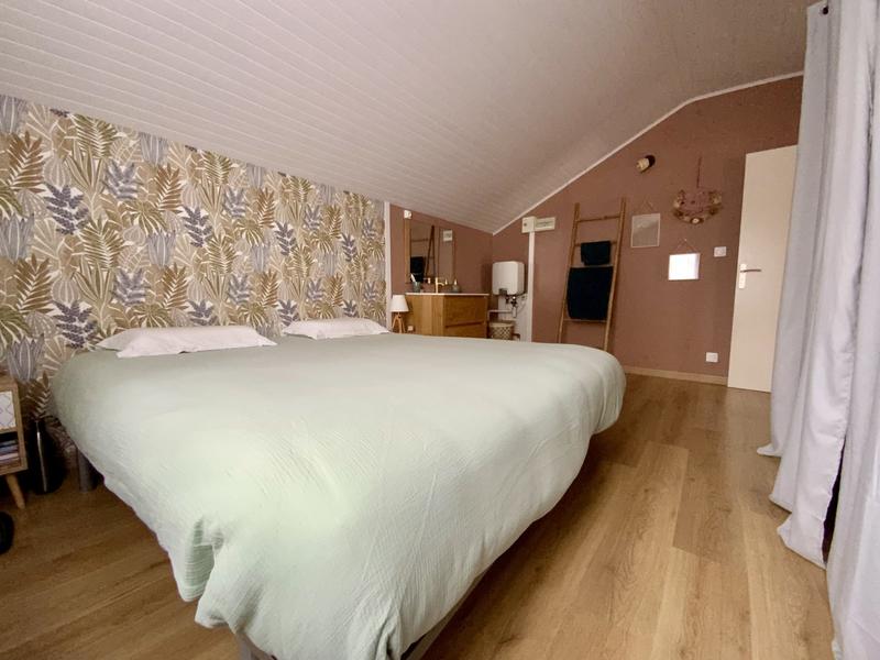 Maison - 138 m² - 8 pièces