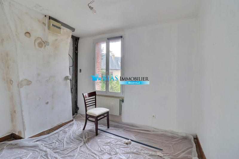 Maison - 202 m² - 5 pièces