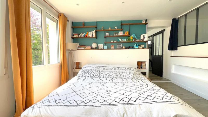 Maison - 208 m² - 7 pièces