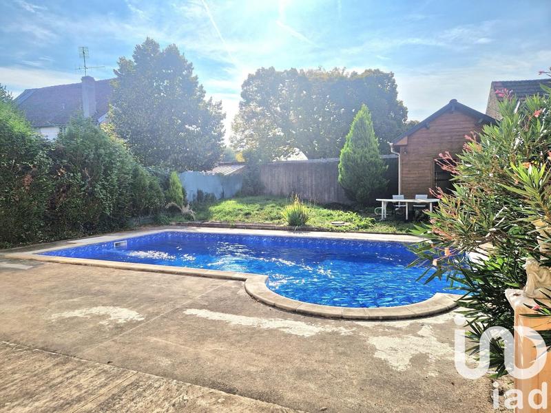 Maison - 224 m² - 10 pièces