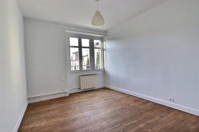 Maison ancienne - 92 m² - 5 pièces