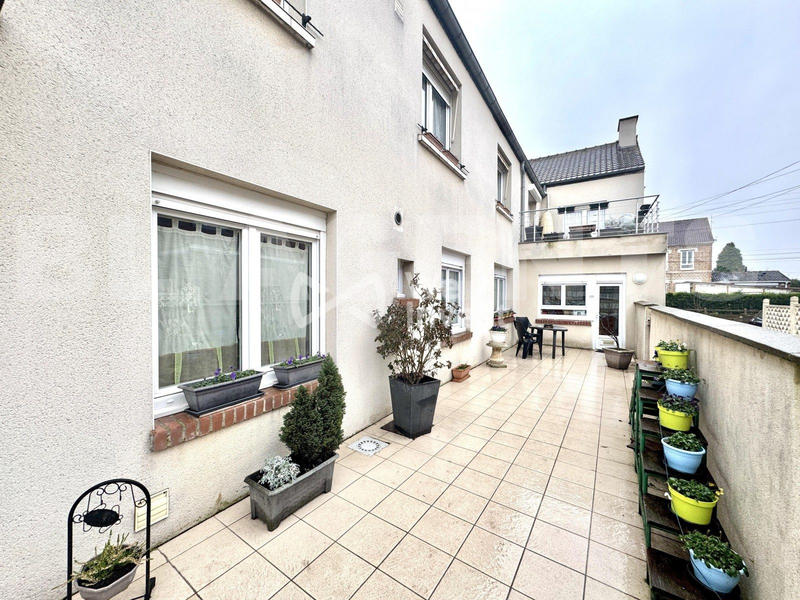 Appartement - 120 m² - 4 pièces