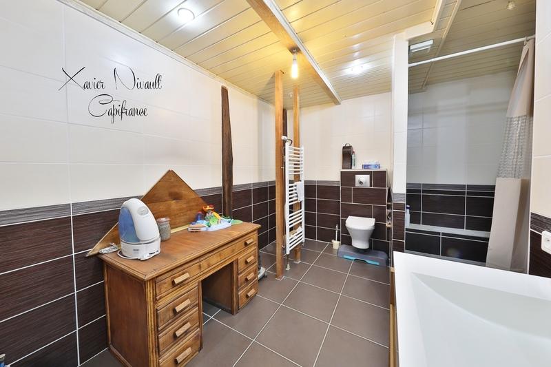 Maison - 275 m² - 6 pièces