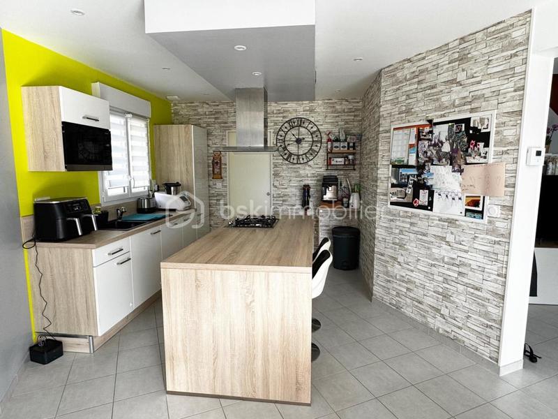 Maison traditionnelle - 106 m² - 7 pièces