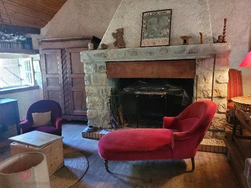 Maison de village - 95 m² - 4 pièces