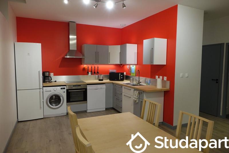 Chambre - 14 m² - 1 pièce