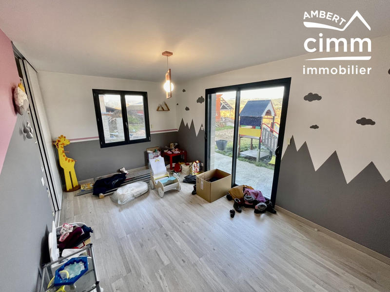 Maison - 165 m² - 7 pièces