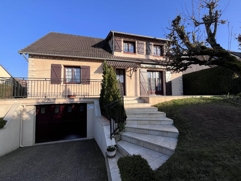 Maison - 127 m² - 6 pièces